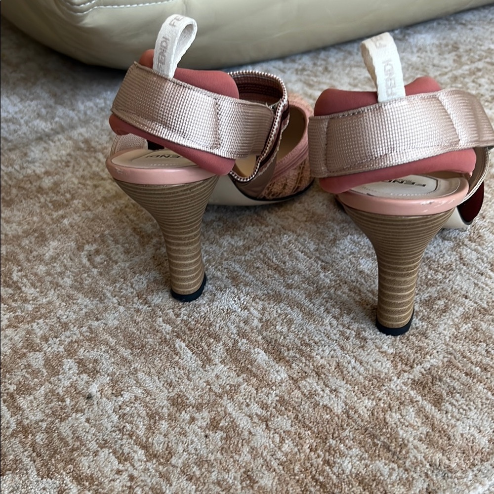 Fendi Colibri Pointed Toe Slingback Pump (Women) - 41 - Picture 7 of 13